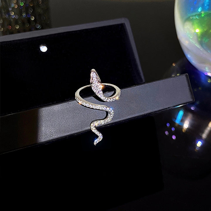 Stunning Snake Ring